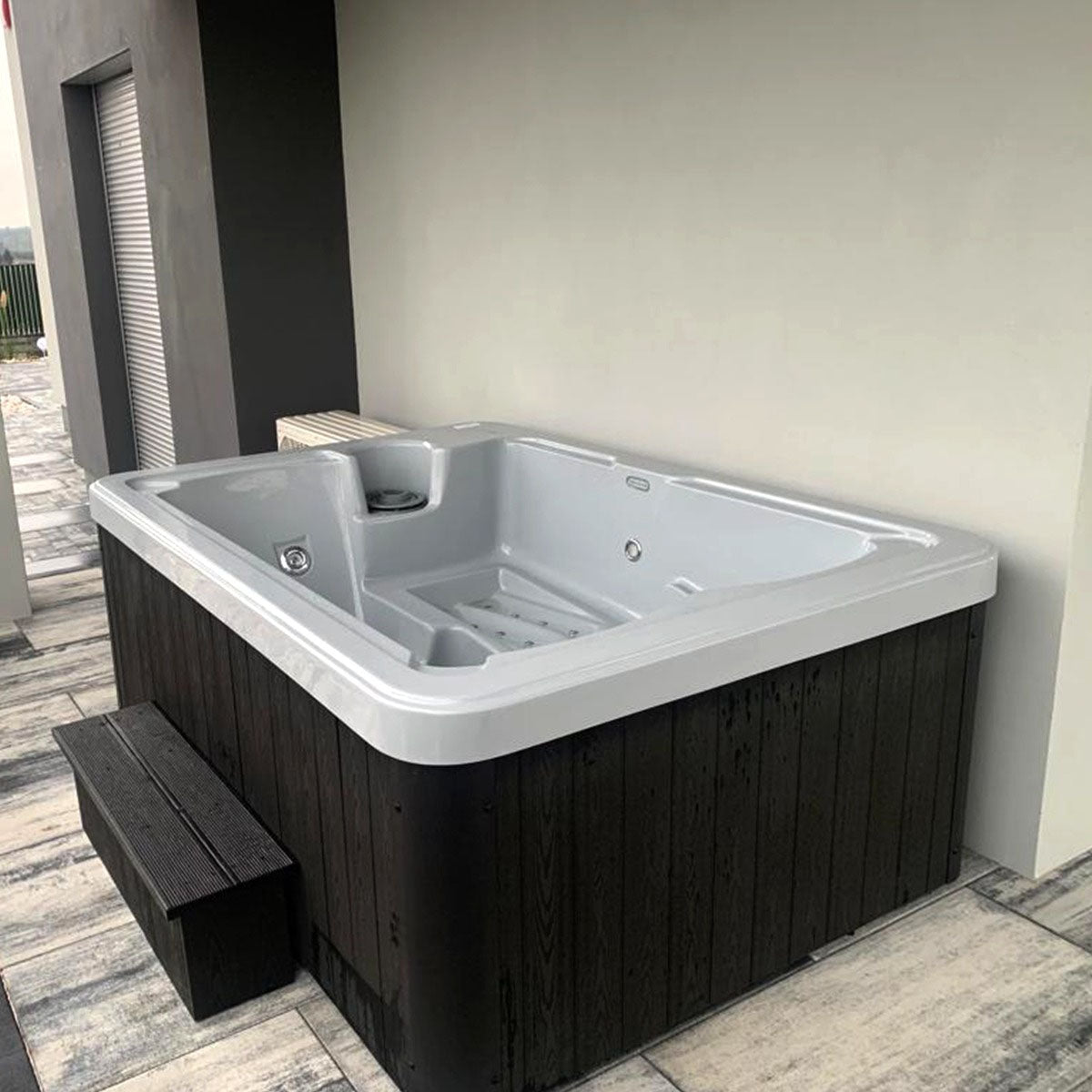 Spabad Slim - 3 Personer | 210x150x85cm